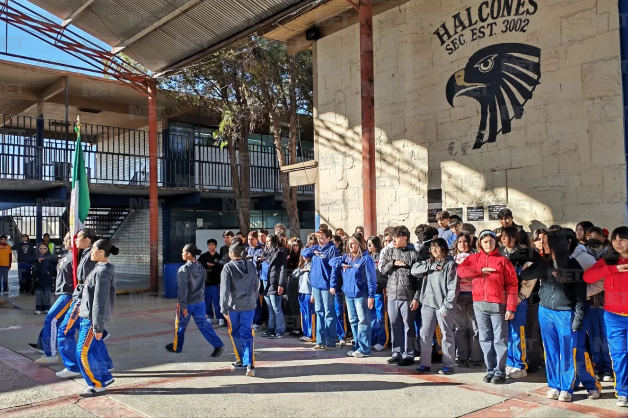 Apoya Educación iniciativa de protección para maestros y estudiantes