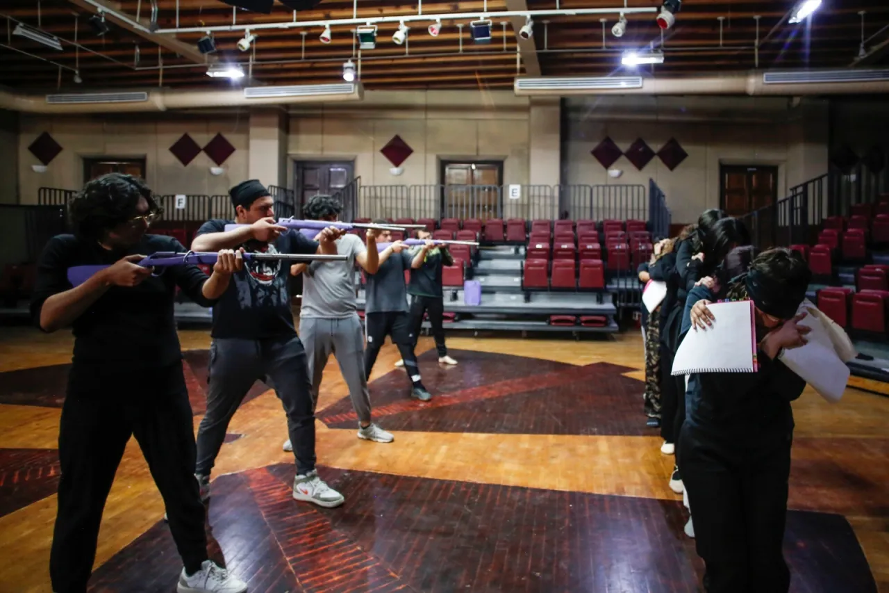 Invita Ipacult a obra 'Mujeres de Arena' en Auditorio Benito Juárez