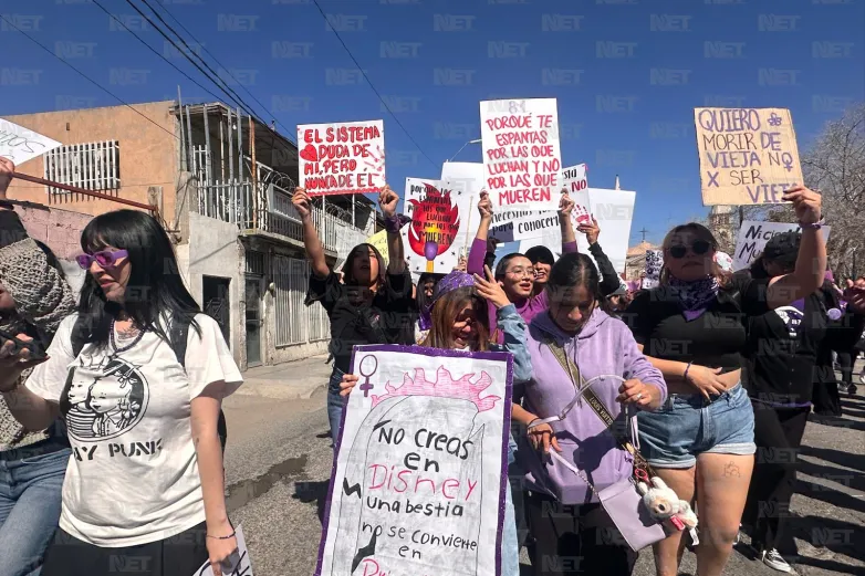 Protestan mujeres en Ciudad Juárez por una vida sin violencia