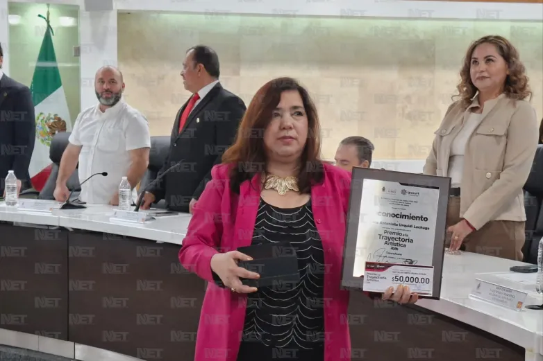 Reconoce Cabildo trayectoria cultural de mujeres en Juárez