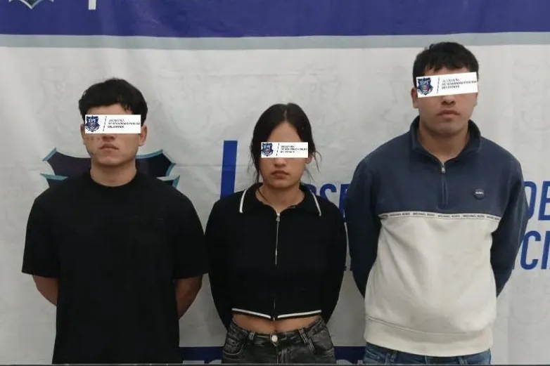 Capturan a tres personas con vehículo ligado a homicidio en Juárez