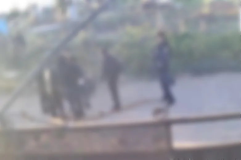 Exige madre justicia por golpiza de jóvenes a su hijo en Baja California