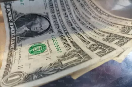 ¿A cuánto está el dólar en Juárez? Tipo de cambio hoy 14 de marzo en la frontera