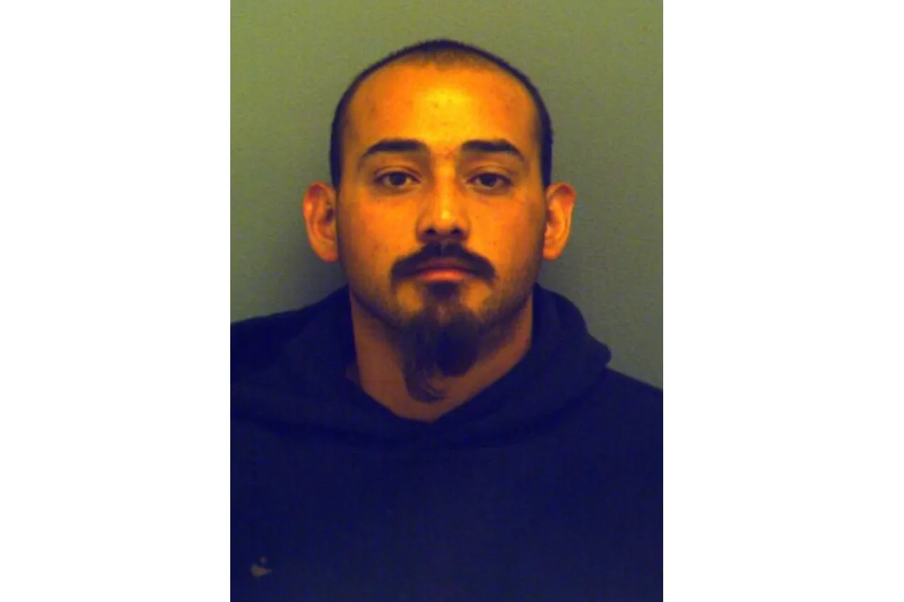 Detienen a hombre por vertido ilegal en El Paso