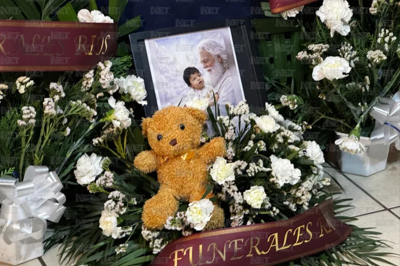 Llegan restos de menor Eitan a casa de sus abuelos en Juárez