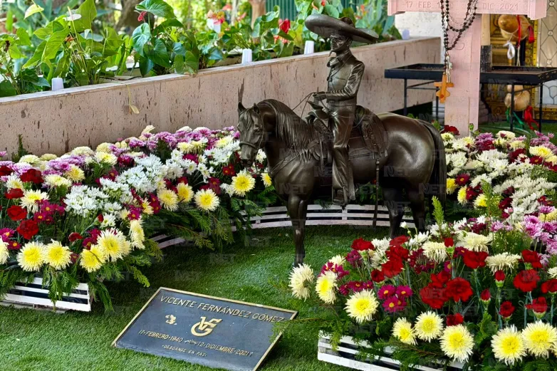 Recibe rancho Los Tres Potrillos a seguidores de Vicente Fernández