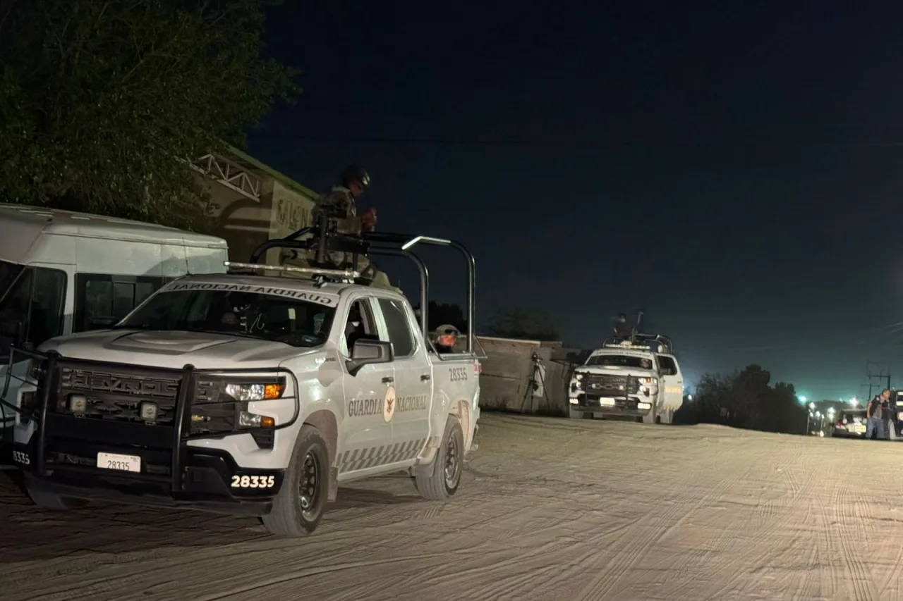 Encuentran cadáver de un hombre dentro de camioneta en el Kilómetro 29