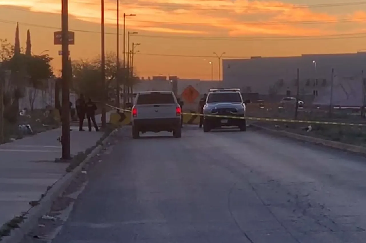 Localizan cuerpo decapitado dentro de camioneta en El Mezquital