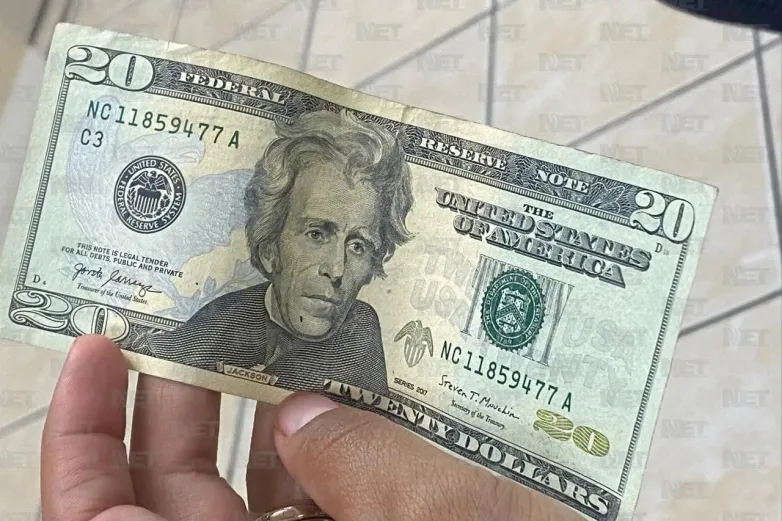 Amanece dólar con variación a la baja en Juárez 