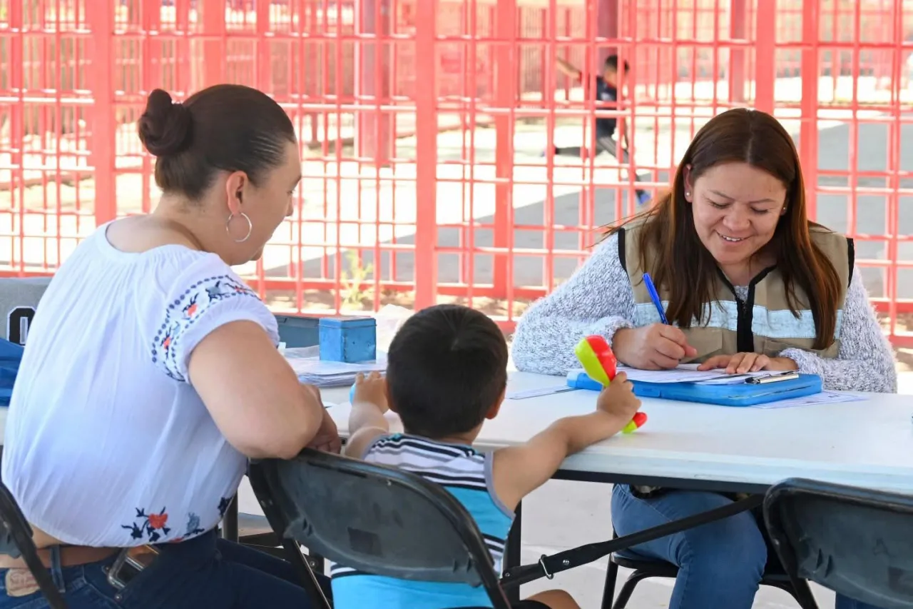 Cierra este domingo registro a pensión para niños con discapacidad en Juárez