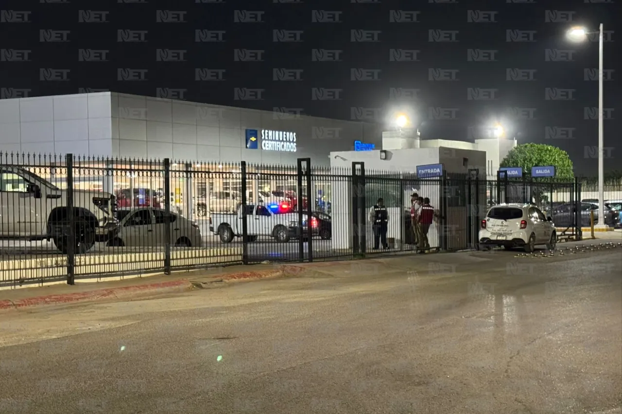 Entran y roban agencia Saracho en Juárez