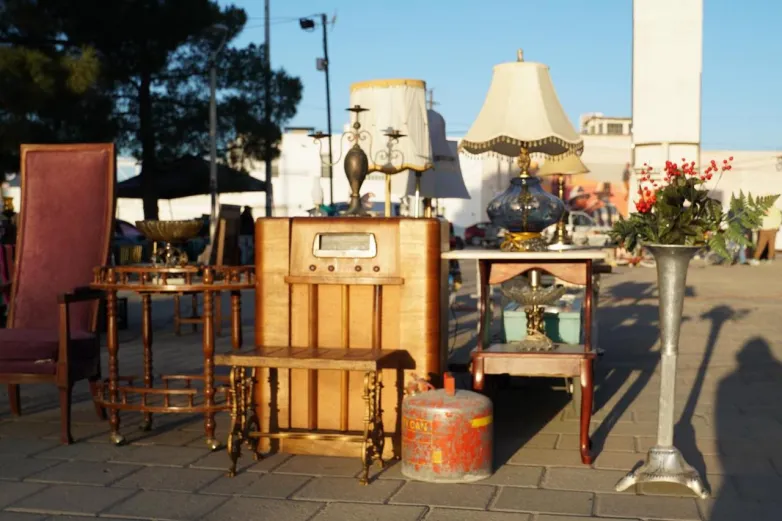 Acuerda Municipio no quitar a comerciantes del Monumento