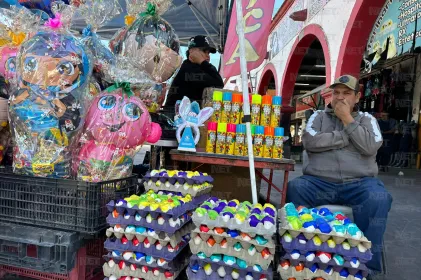 Conservan juarenses tradición con canastas de Pascua
