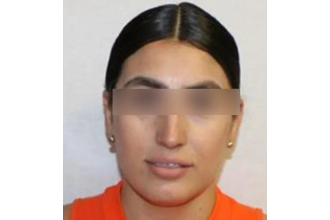 Vinculan a proceso a dueña de funeraria por falsificación de documentos