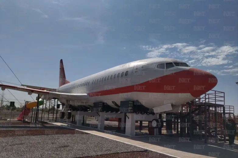 Implementarán funciones de cine en el Biblioavión