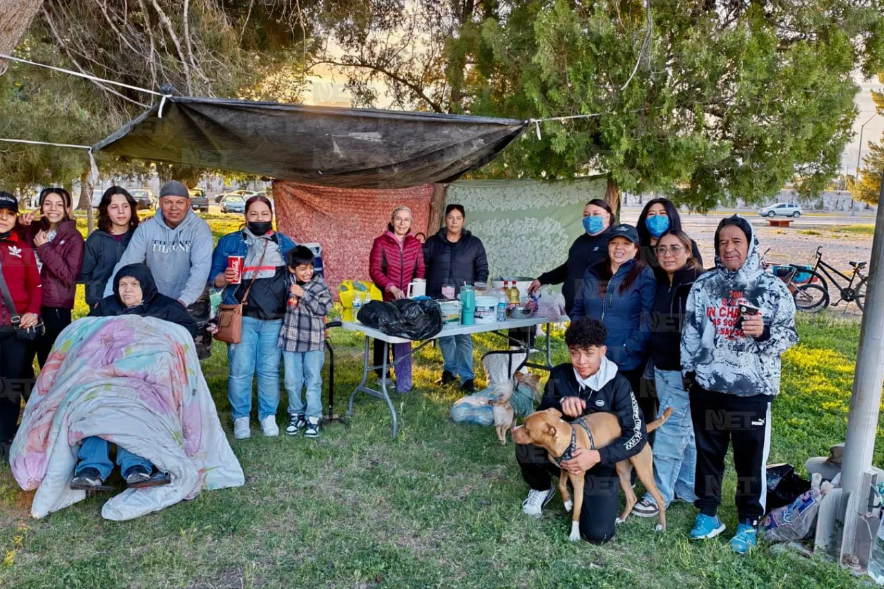 Desde temprano, los juarenses buscaron el mejor lugar en El Chamizal
