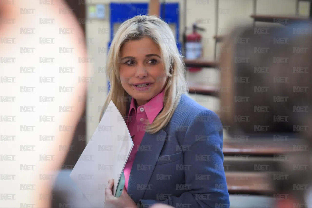 Maru Campos ofrece apoyo a Juárez para enfrentar adeudo fiscal