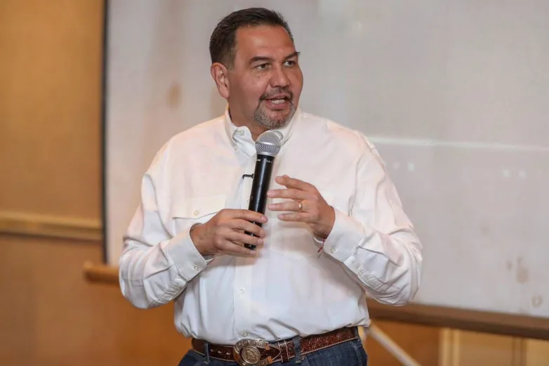 Reconoce Pérez Cuéllar labor de Luisa María Alcalde en Morena