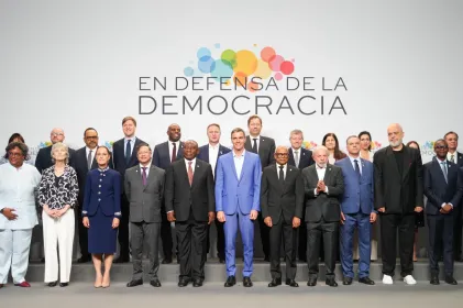 Lanza Sheinbaum iniciativa ambiental en cumbre en Barcelona