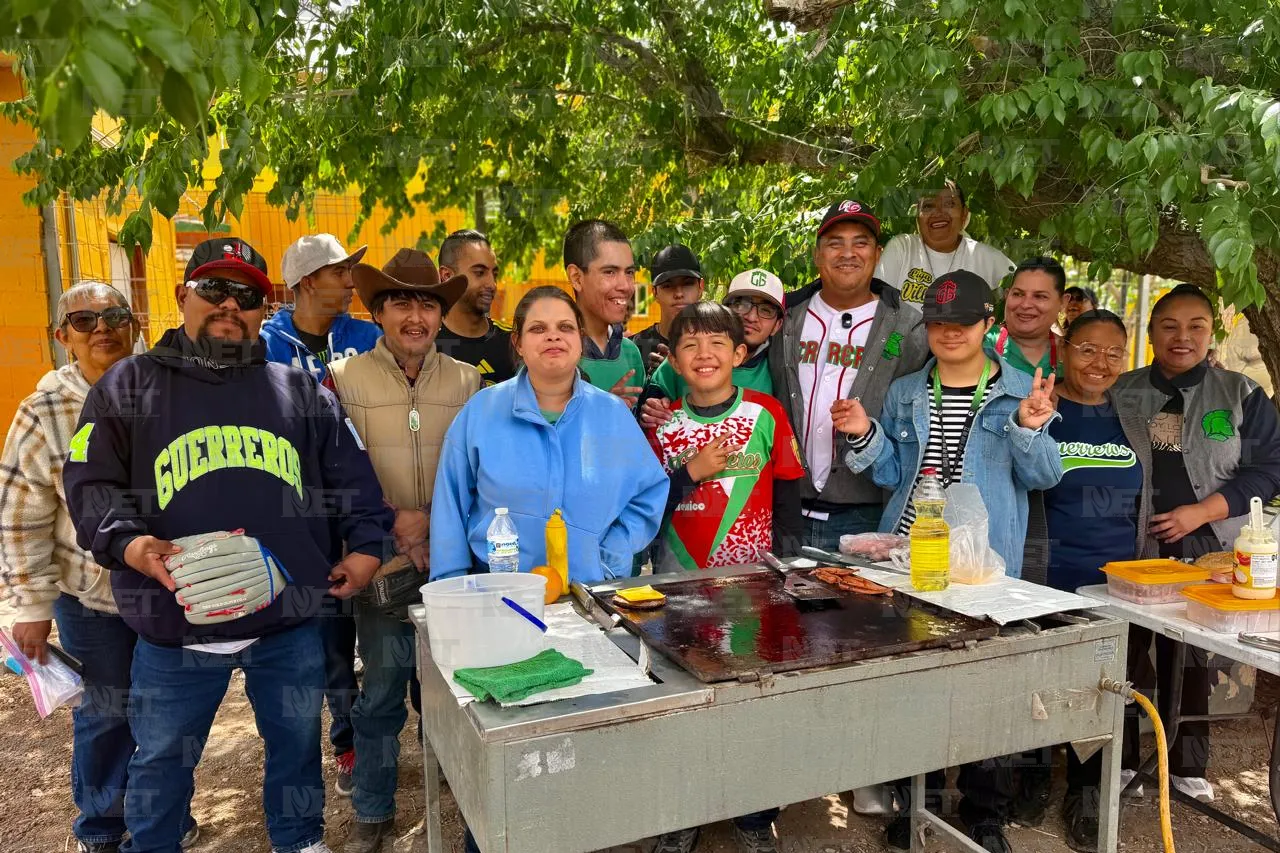 Recaudan fondos para llevar a Guerreros a torneo de beisbol