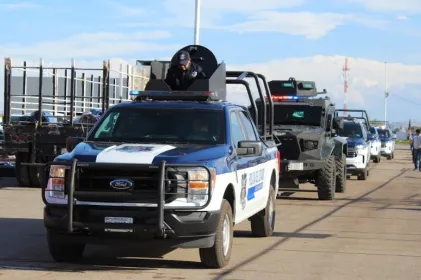 Enfrentamiento en Ojinaga provoca bloqueos y ataque a OXXO en Aldama