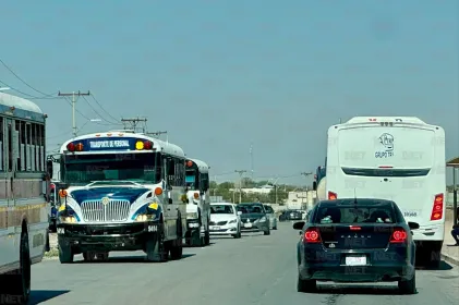 Busca transporte de maquila subir precios por alza al diésel