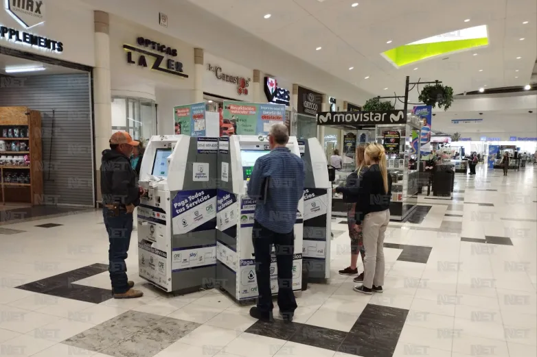 Reportan 45% de avance en pago de revalidación vehicular