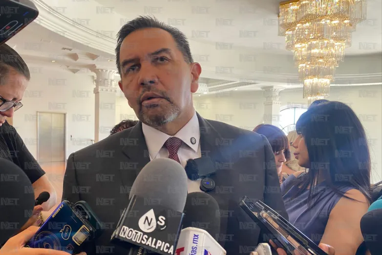 Califica alcalde como injusta la orden del IEE contra Andrea Chávez