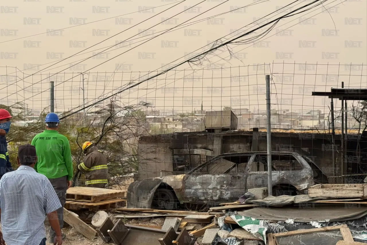 Se queman casas y taller mecánico en la colonia Mariano Escobedo
