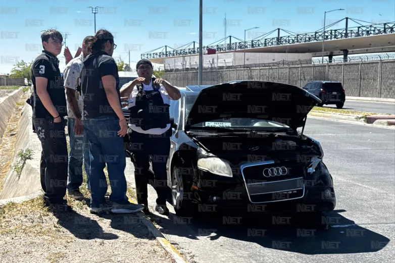Choque en Pérez Serna deja a mujer lesionada